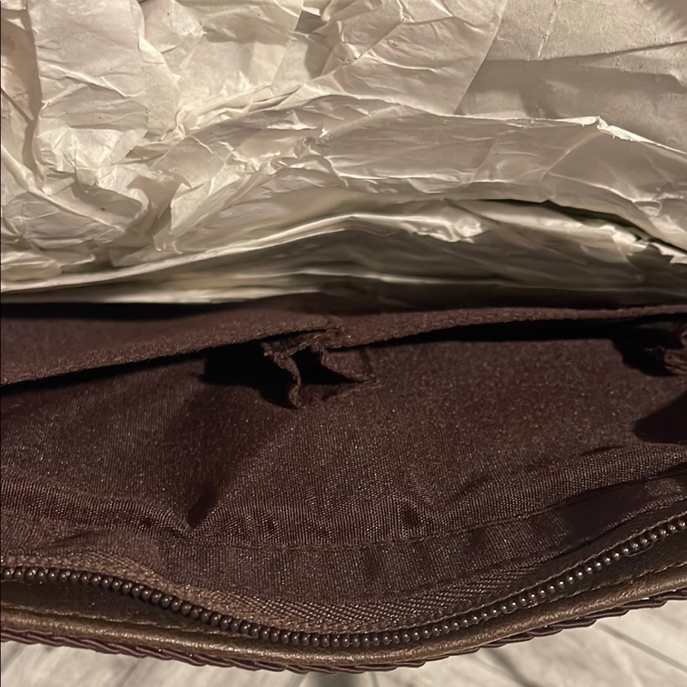 Amanda Smith Brown Woven Tote Bag - Picture 8 of 10